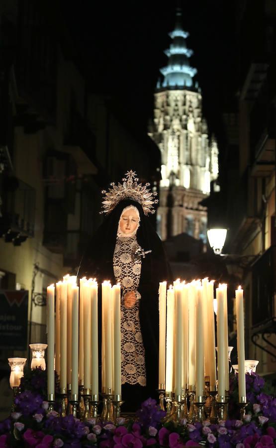 Procesión de la Virgen de la Soledad del Viernes de Dolores