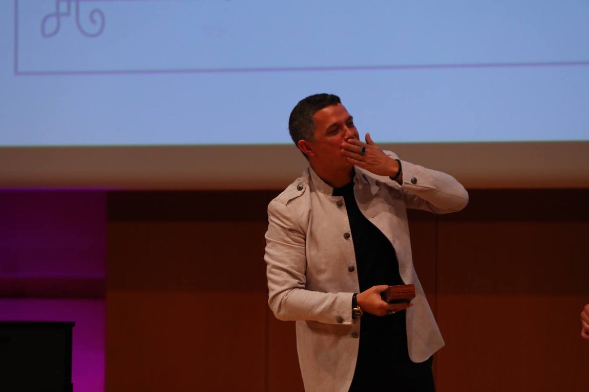 Alejandro Sanz ya es Hijo Adoptivo de Cádiz