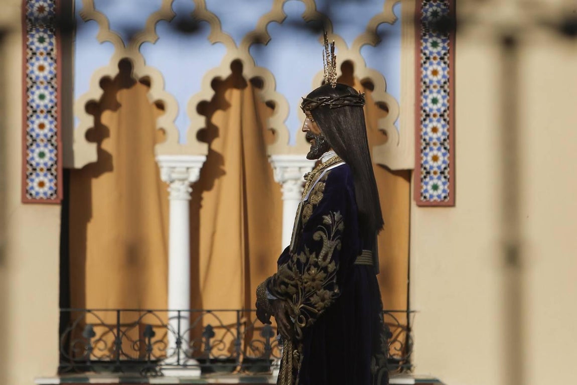 La procesión del Rescatado de Córdoba, en imágenes