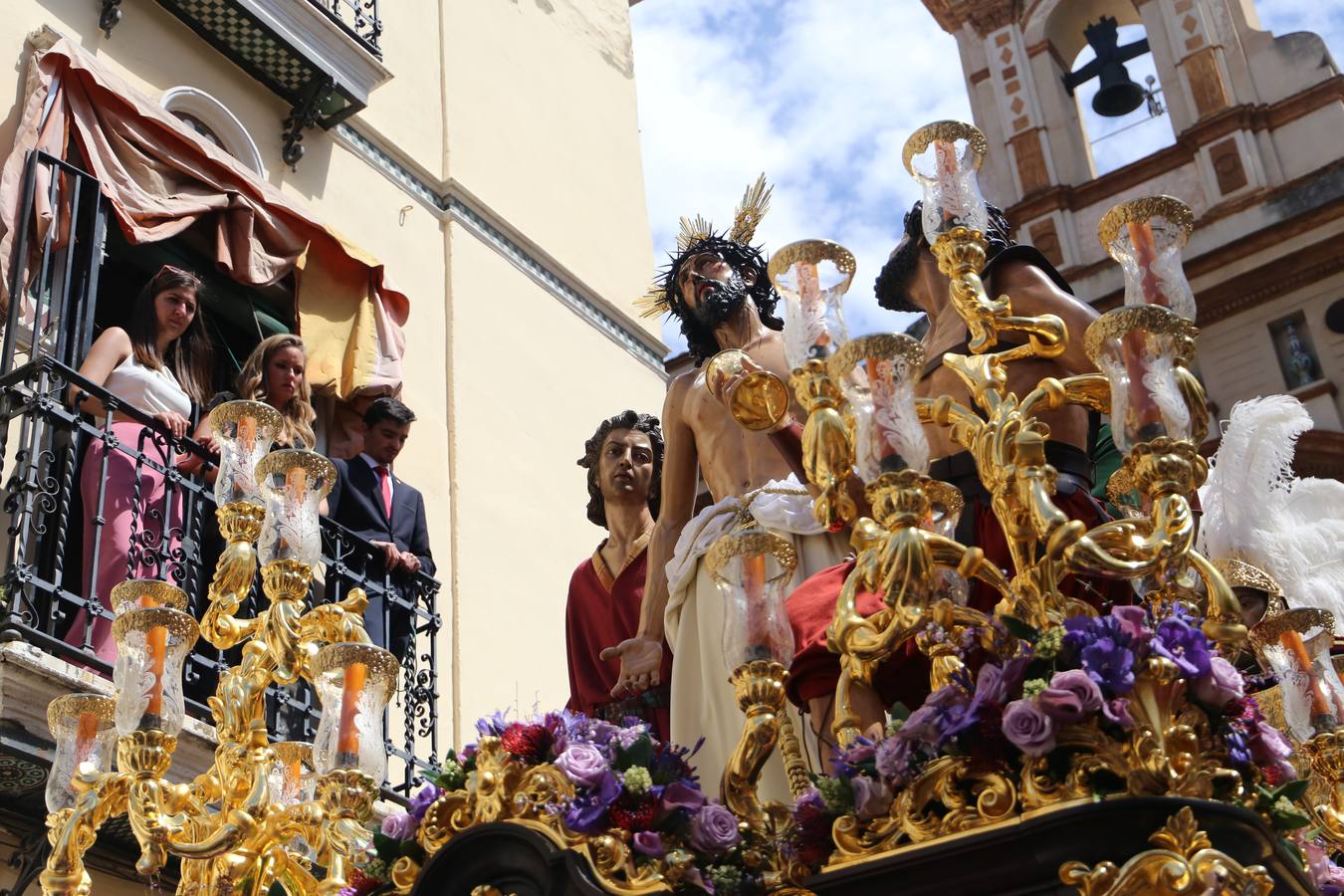 En imágenes, salida procesional de Jesús Despojado el Domingo de Ramos