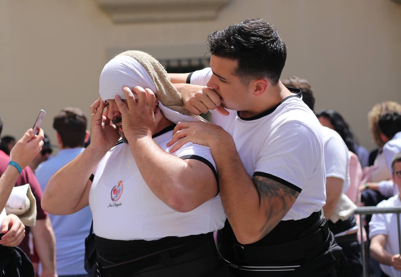 En imágenes, salida procesional de Jesús Despojado el Domingo de Ramos