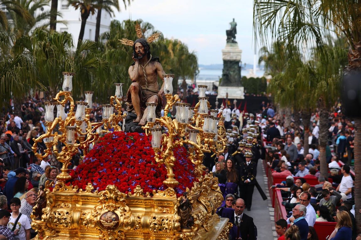 FOTOS: Humildad y Paciencia en la Semana Santa de Cádiz. Domingo de Ramos