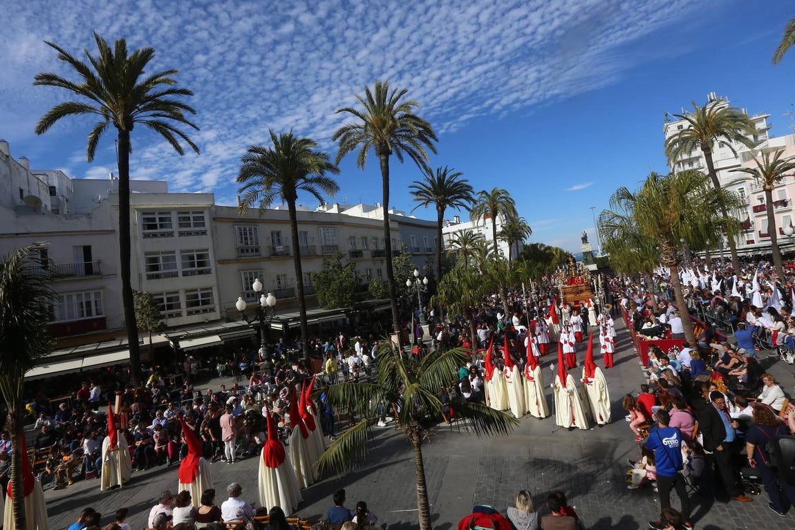 FOTOS: Las Penas en la Semana Santa de Cádiz 2019. Domingo de Ramos