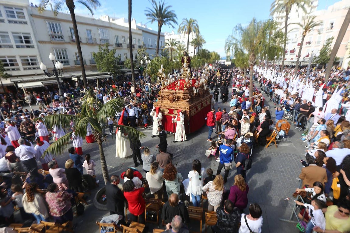 FOTOS: Las Penas en la Semana Santa de Cádiz 2019. Domingo de Ramos