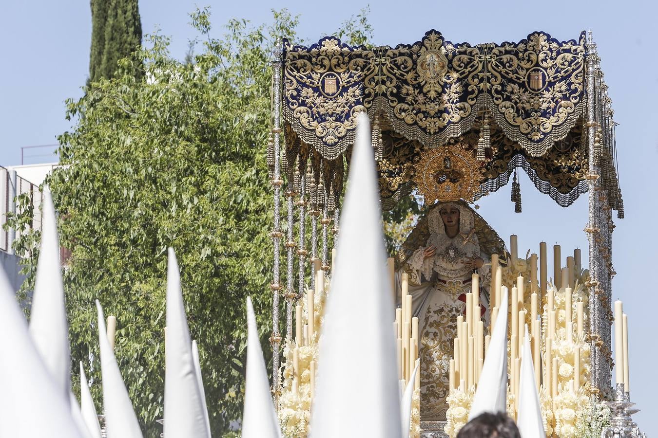 La procesión de la Hermanda de la Merced de Córdoba, en imágenes