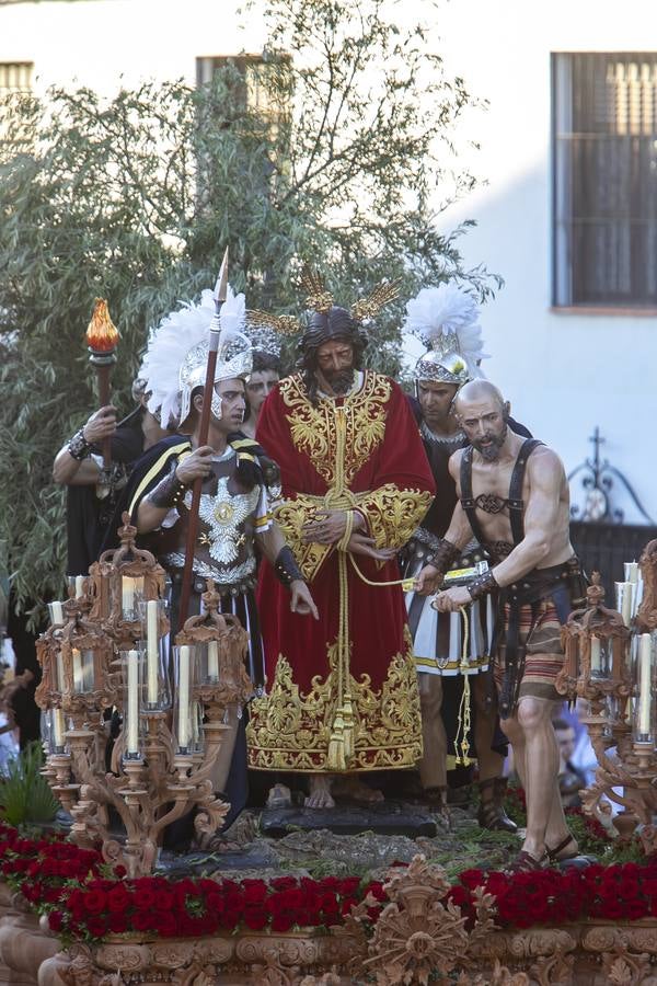 La procesión del Prendimiento de Córdoba, en imágenes