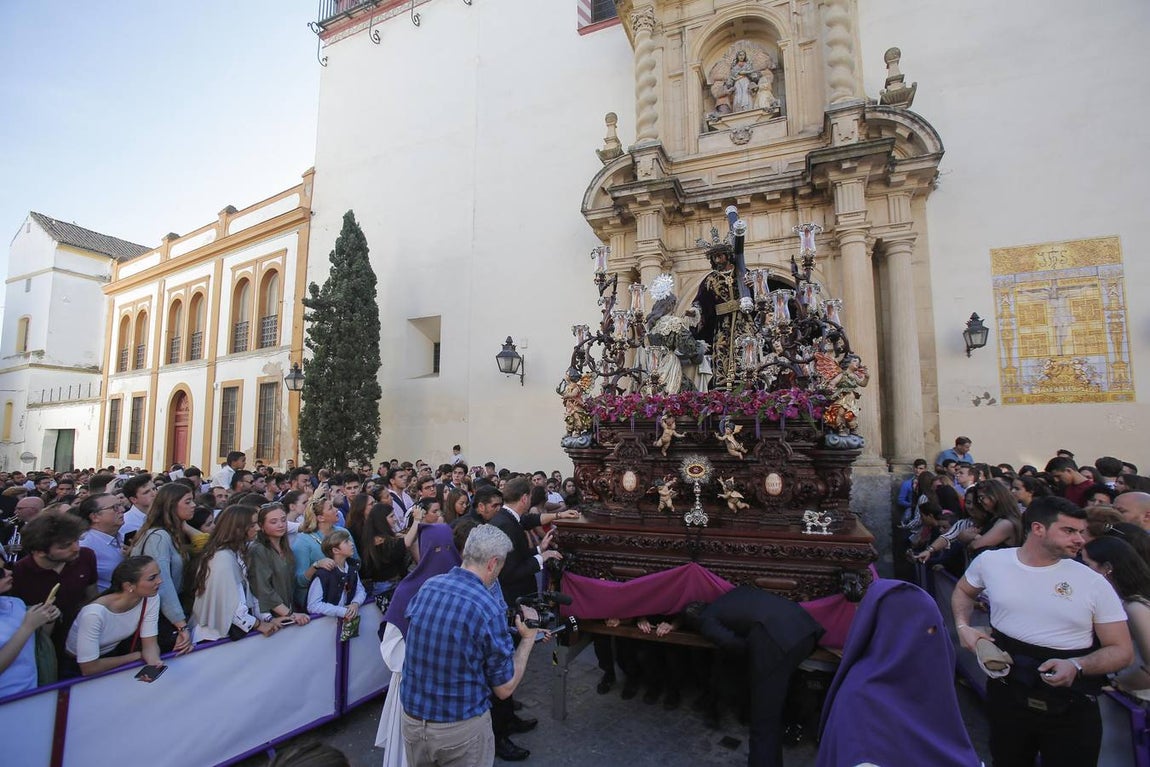 La procesión de la Santa Faz de Córdoba, en imágenes