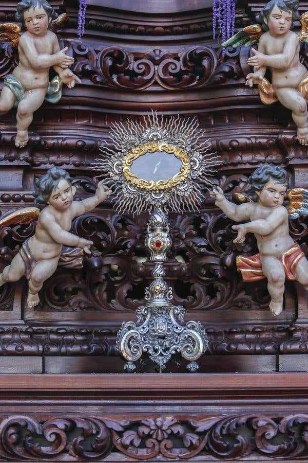 La procesión de la Santa Faz de Córdoba, en imágenes