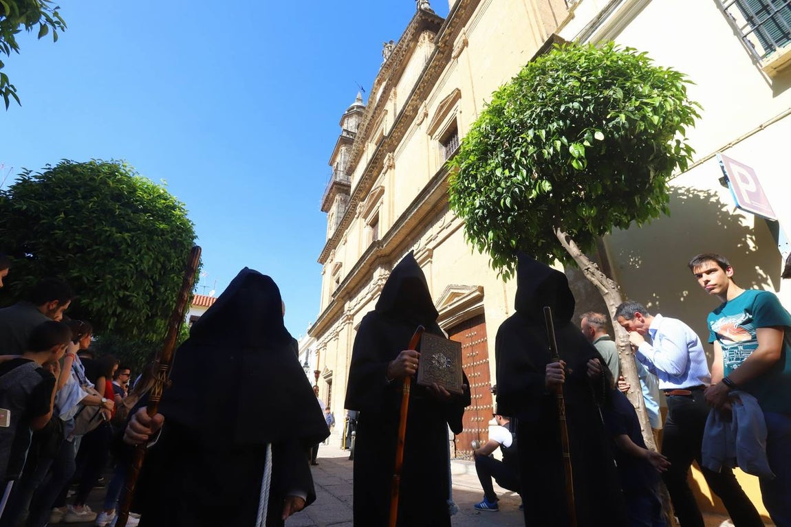 La procesión de la Universitaria de Córdoba, en imágenes