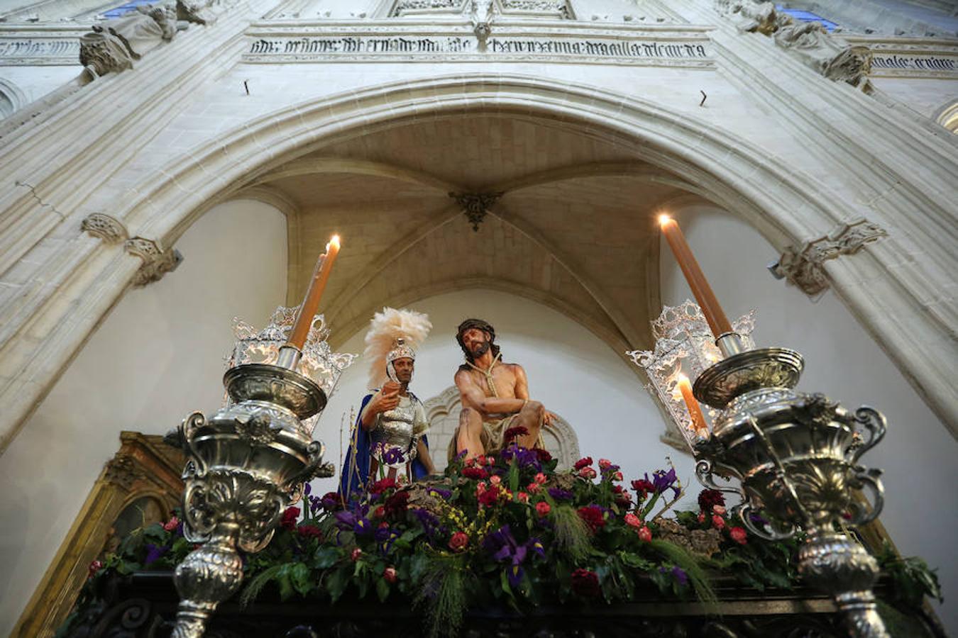 El Cristo Redentor y el de la Humildad procesionan en Toledo