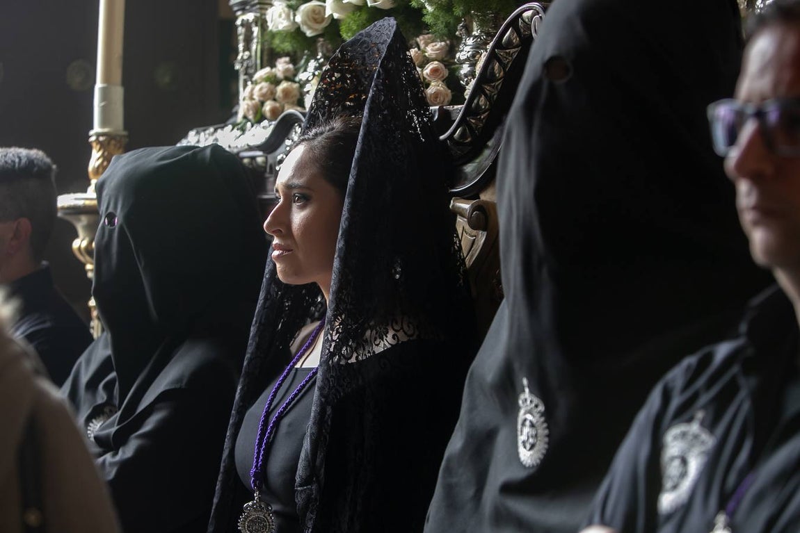 En imágenes, la pena del Nazareno de Córdoba