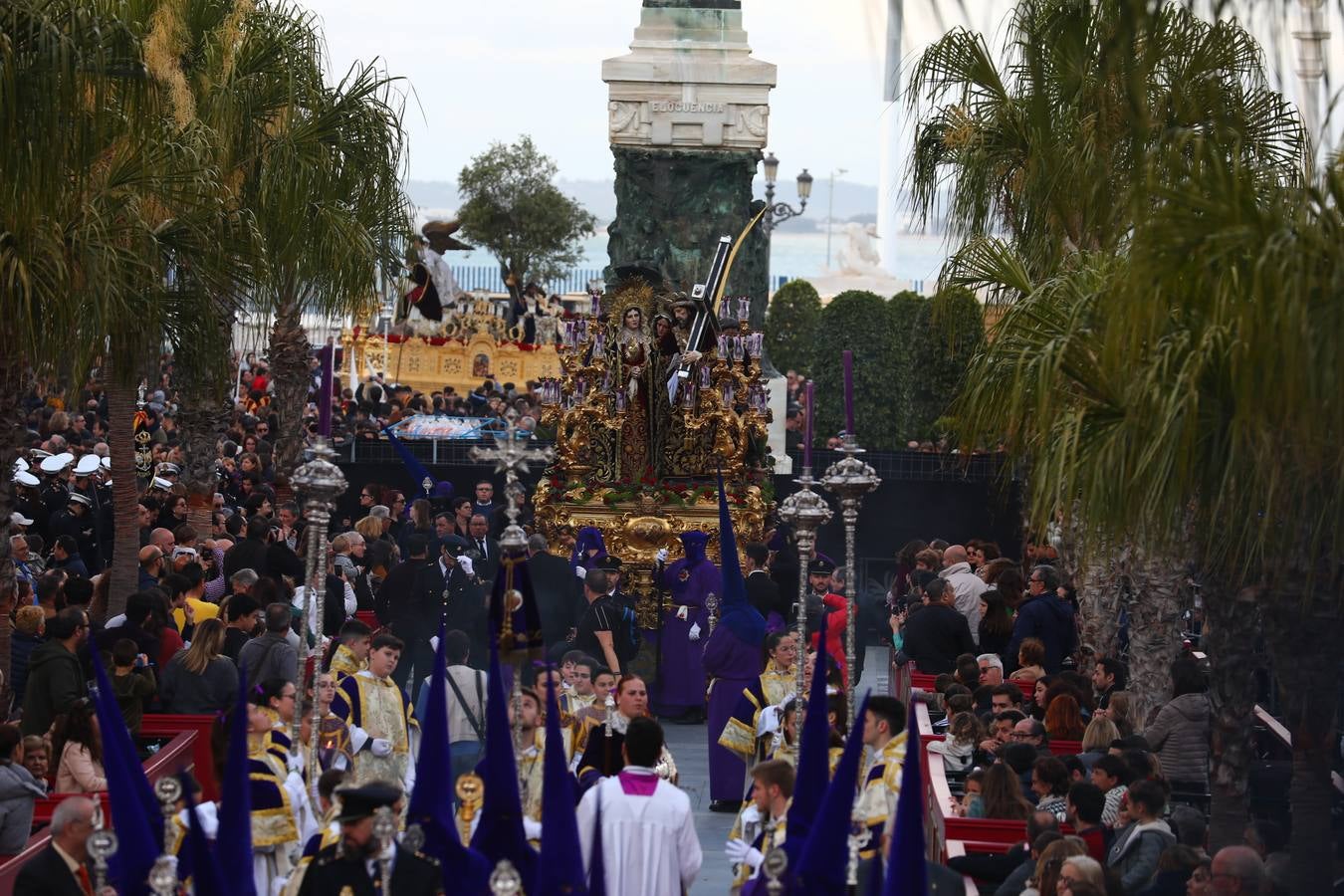 FOTOS: Afligidos en la Semana Santa de Cádiz 2019