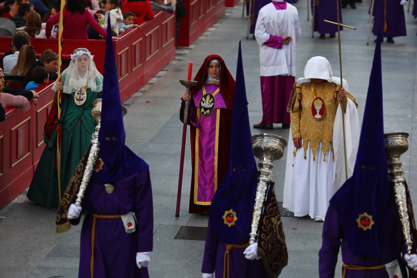 FOTOS: Afligidos en la Semana Santa de Cádiz 2019