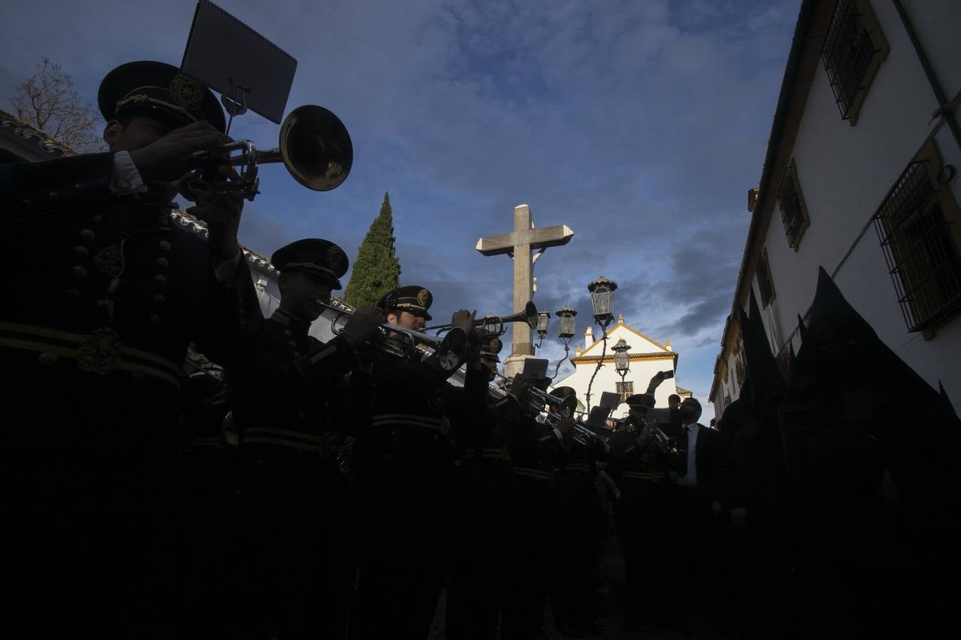 La tristeza en los Dolores de Córdoba, en imágenes