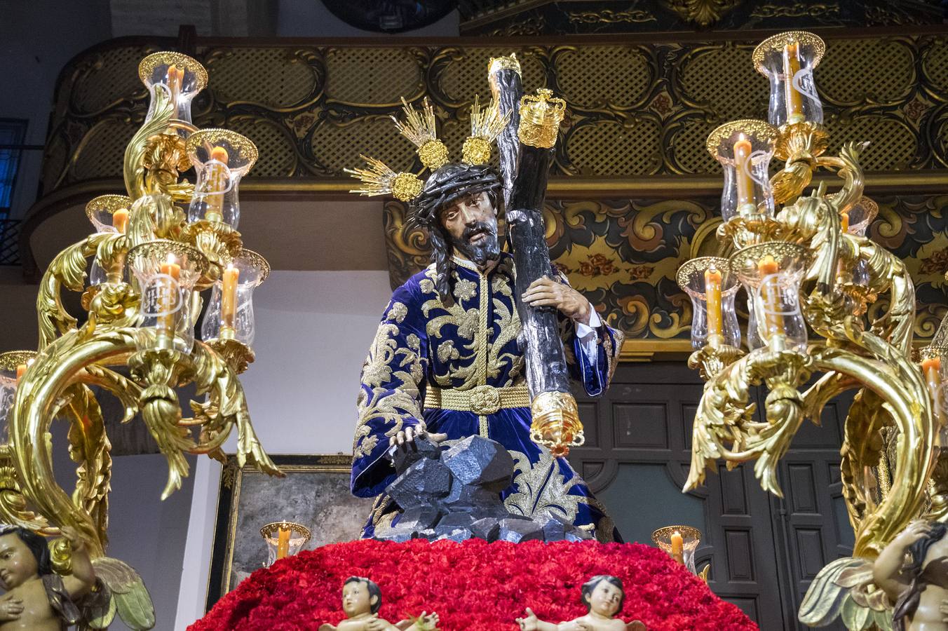 San Isidoro decide no salir en procesión el Viernes Santo por la lluvia