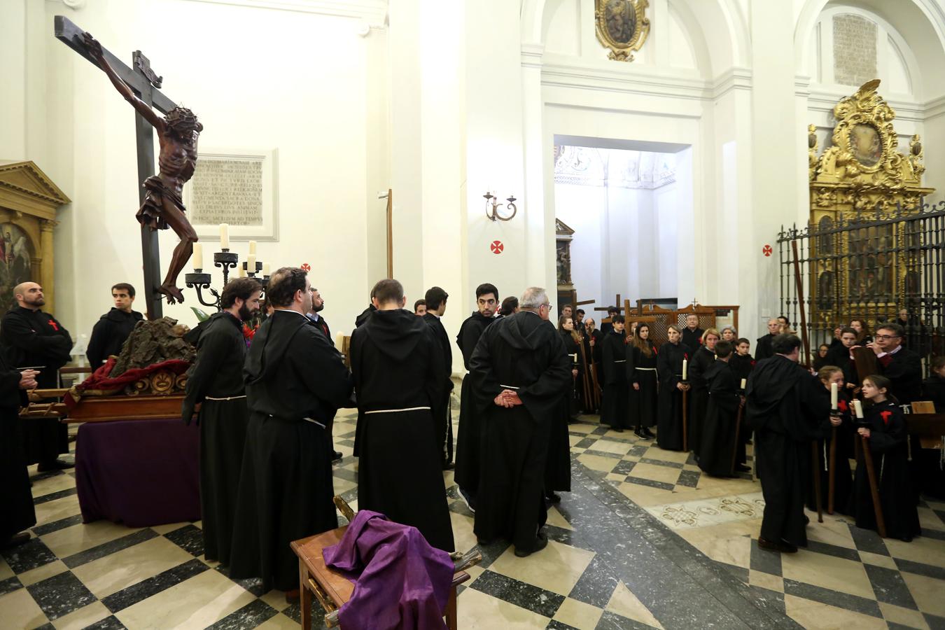 La lluvia respetó al Cristo de la Expiración