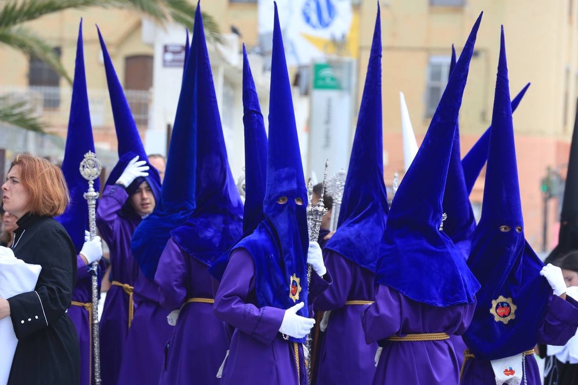 FOTOS: Santo Entierro en la Semana Santa de Cádiz 2019