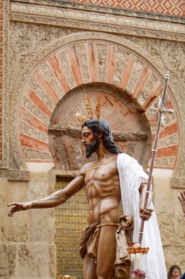 La procesión de Jesús Resucitado de Córdoba, en imágenes