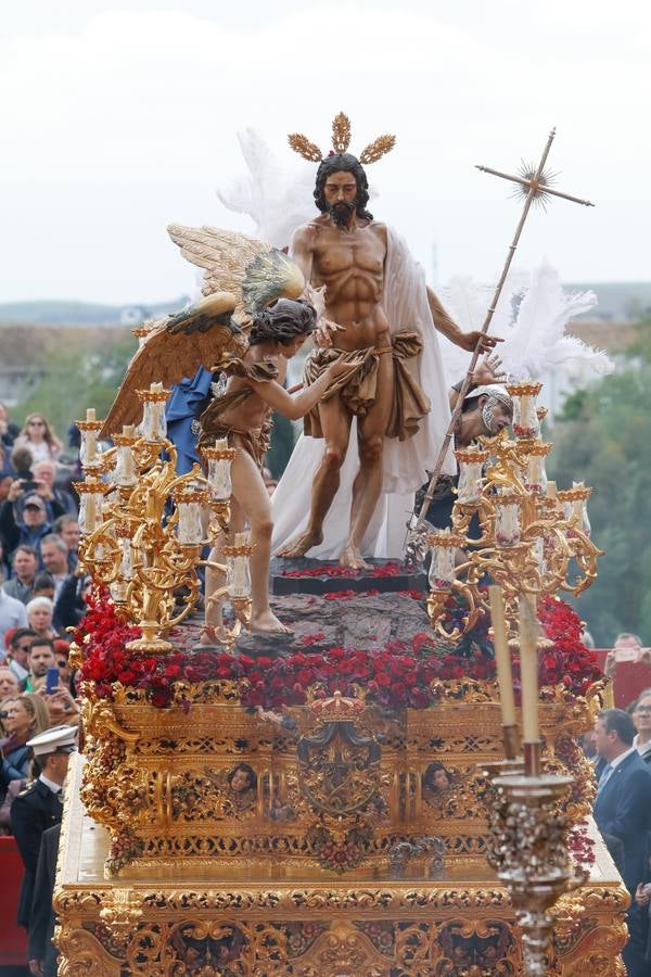 La procesión de Jesús Resucitado de Córdoba, en imágenes