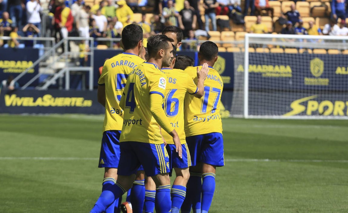 FOTOS: Las imágenes del partido Cádiz - Numancia