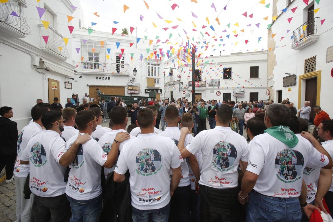 FOTOS: Toro &#039;embolao&#039; de Vejer 2019. Domingo de Resurrección