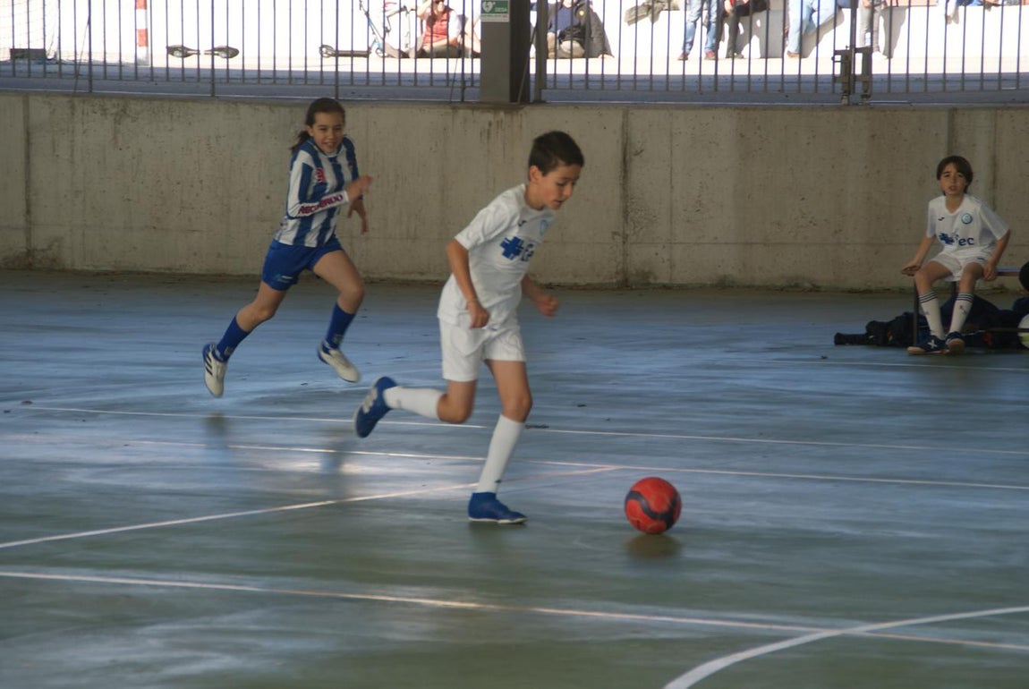 Las mejores imágenes del encuentro entre Nuestra Señora del Recuerdo y Vedruna Escuelas Inter «C»
