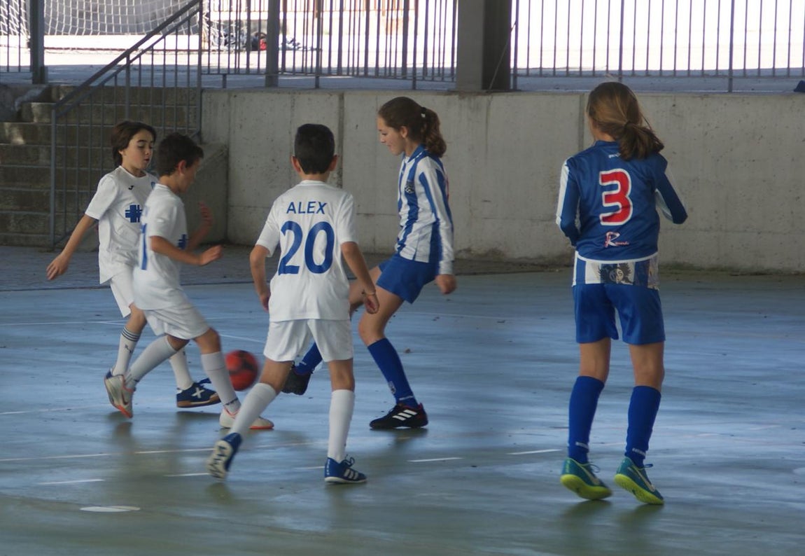 Las mejores imágenes del encuentro entre Nuestra Señora del Recuerdo y Vedruna Escuelas Inter «C»