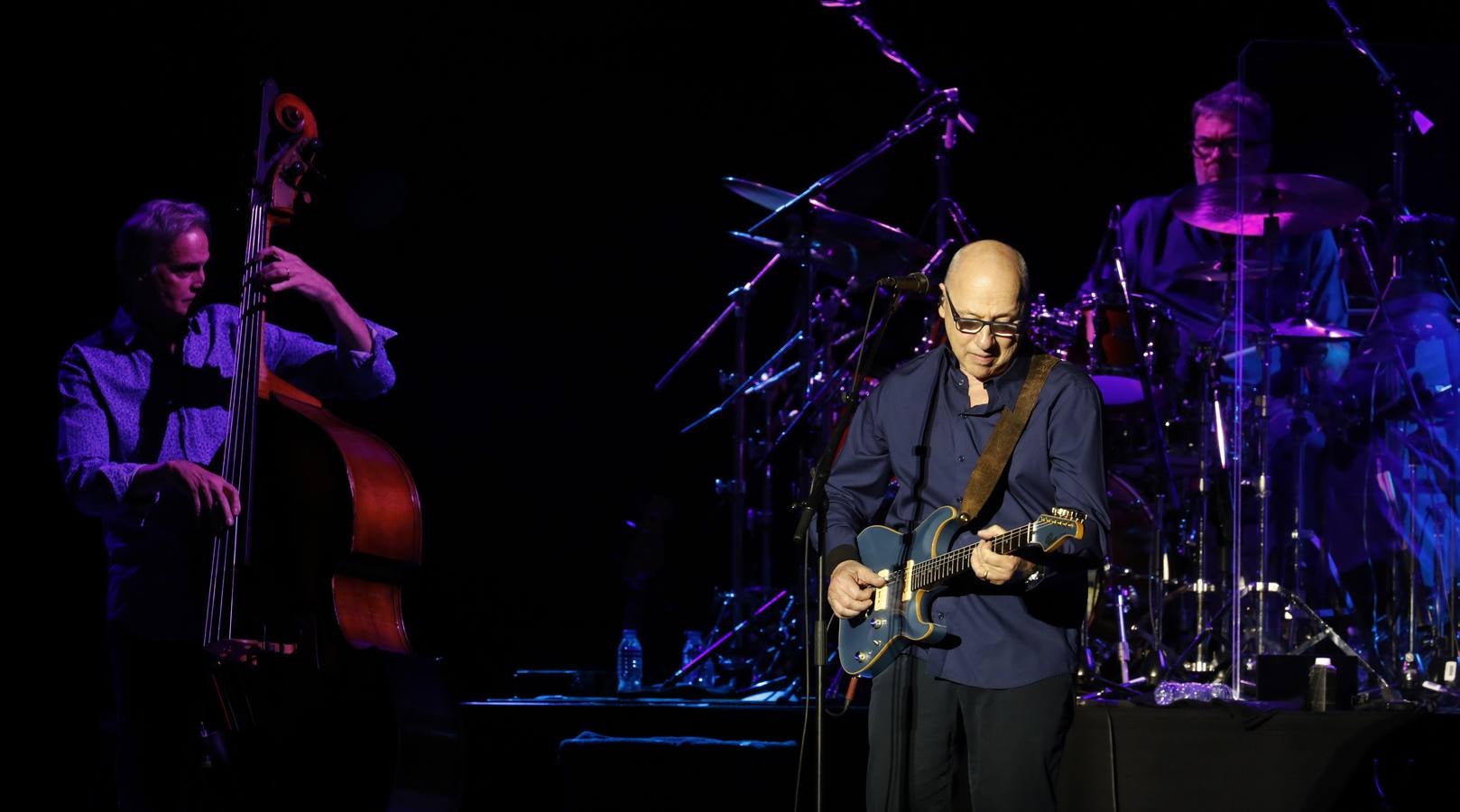 El concierto de Mark Knopfler en Córdoba, en imágenes