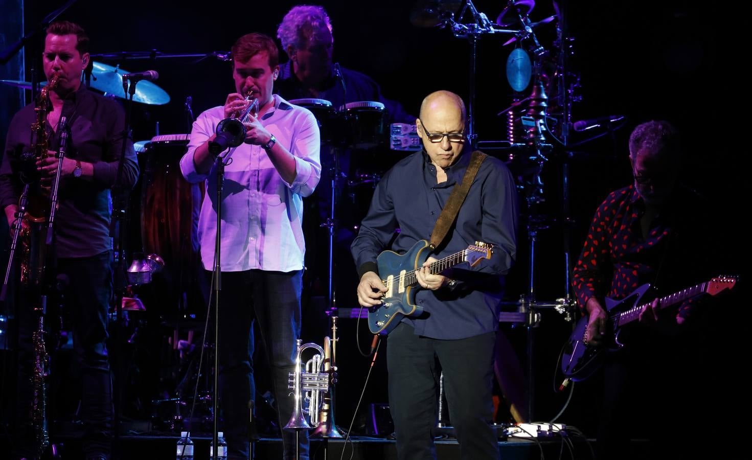 El concierto de Mark Knopfler en Córdoba, en imágenes