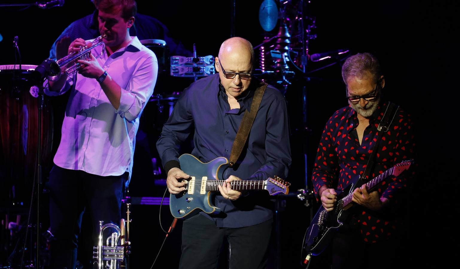 El concierto de Mark Knopfler en Córdoba, en imágenes