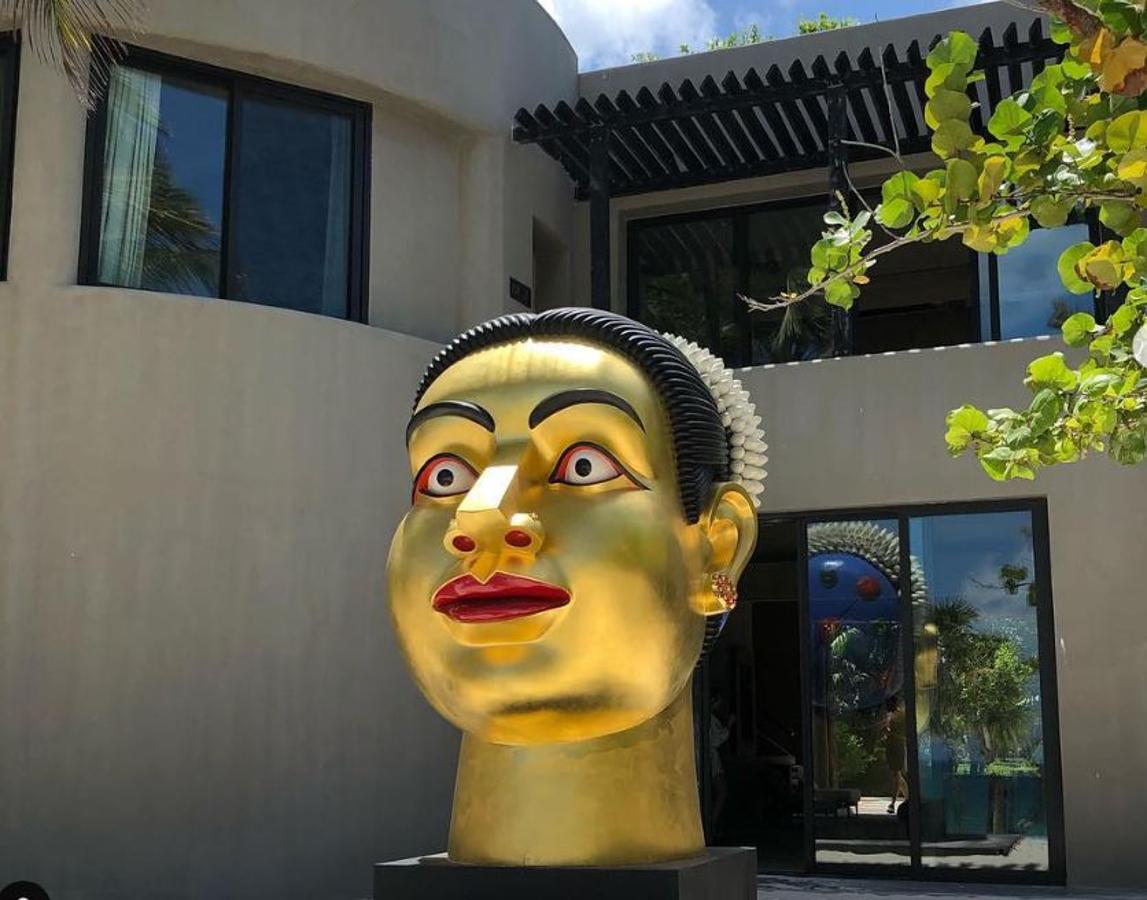 Grandes esculturas. En la imagen se aprecia una obra cedida como parte de su exposición temporal