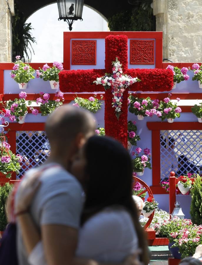 El primer día de Cruces de Mayo de Córdoba 2019, en imágenes