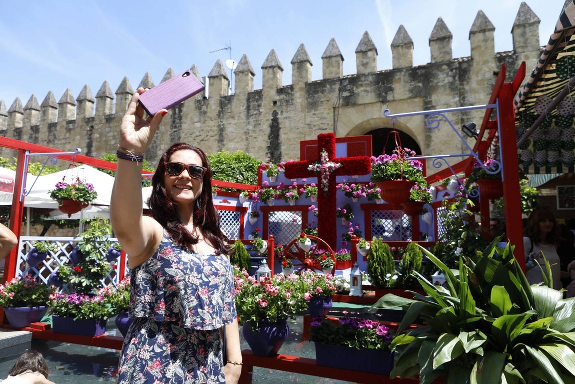 El primer día de Cruces de Mayo de Córdoba 2019, en imágenes