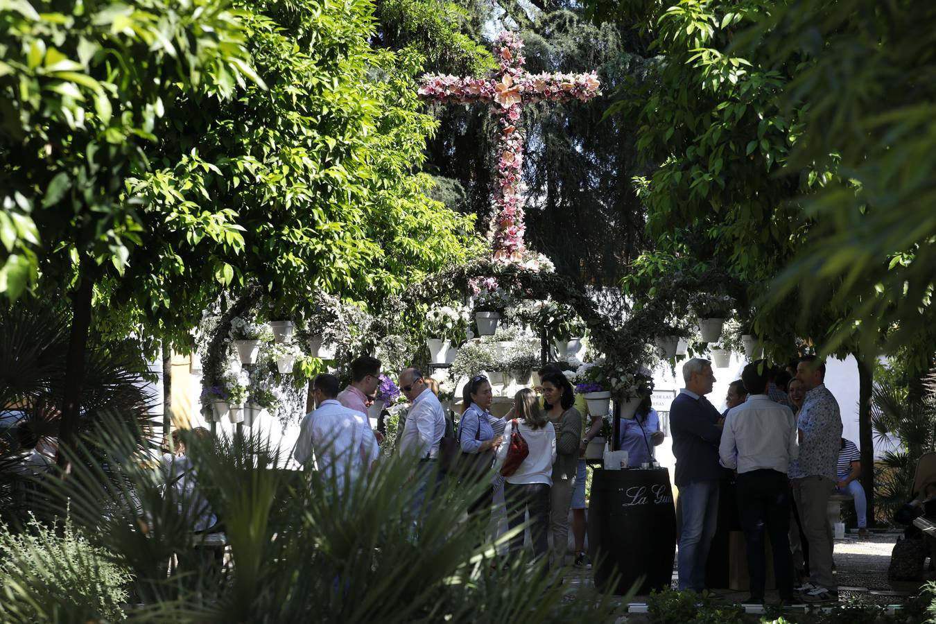 El viernes en las Cruces de Mayo de Córdoba, en imágenes