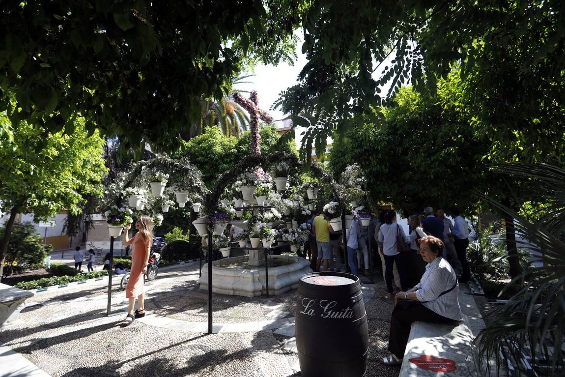 El viernes en las Cruces de Mayo de Córdoba, en imágenes