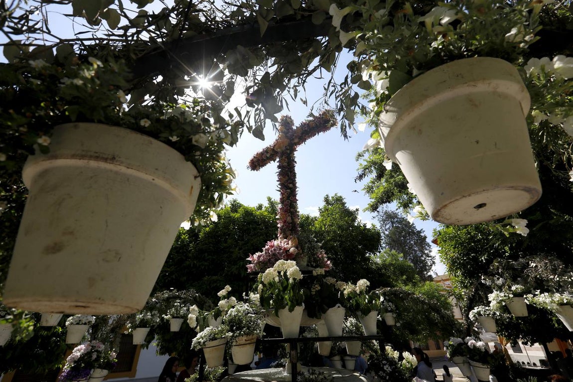 El viernes en las Cruces de Mayo de Córdoba, en imágenes