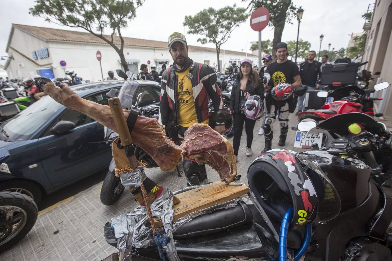 FOTOS: Una motorada de gran cilindrada