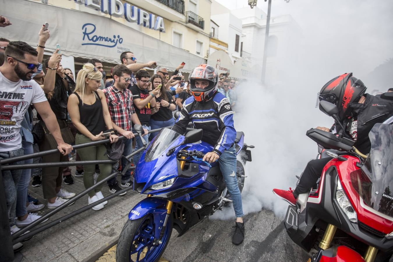 FOTOS: Una motorada de gran cilindrada