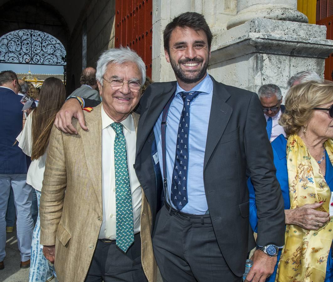 El abogado sevillano Francisco Baena Bocanegra y su hijo Paco