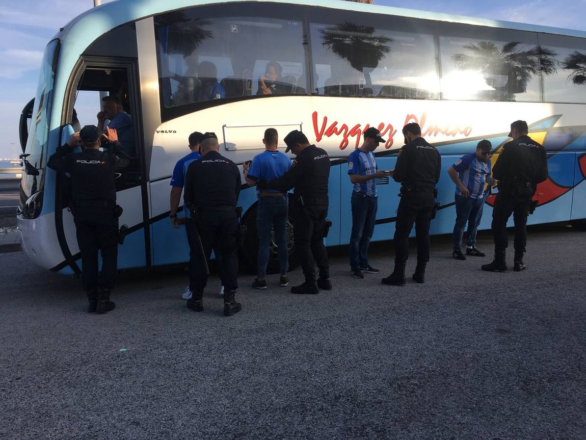 Dispositivo policial del Cádiz-Málaga. Partido de alto riesgo en Carranza