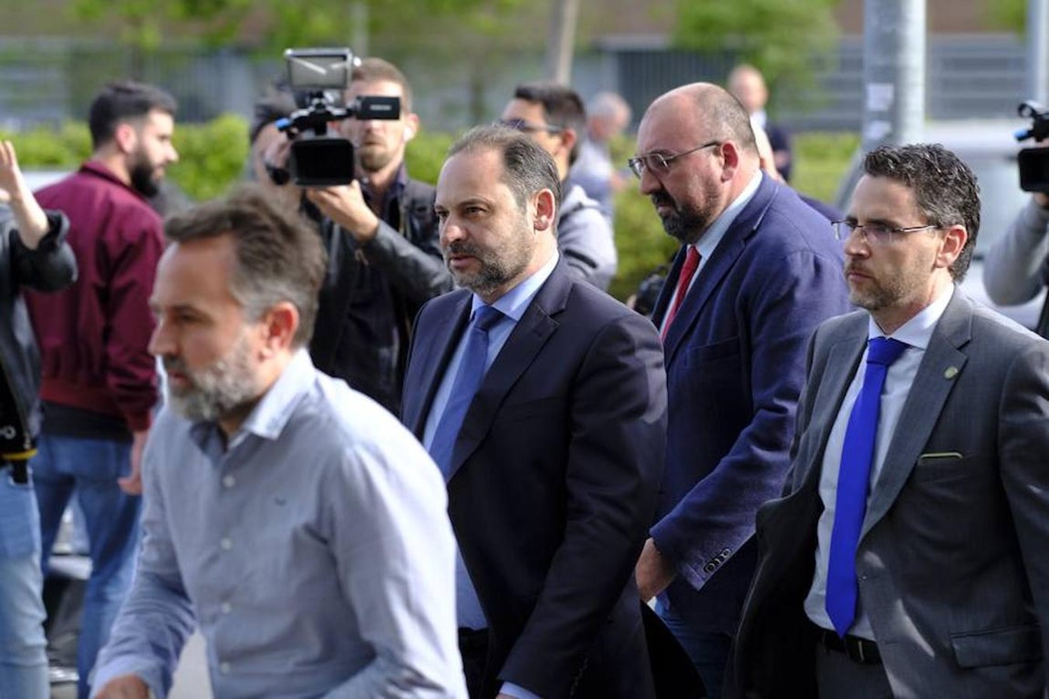 José Luis Ábalos es el actual ministro de Fomento de Sánchez. 