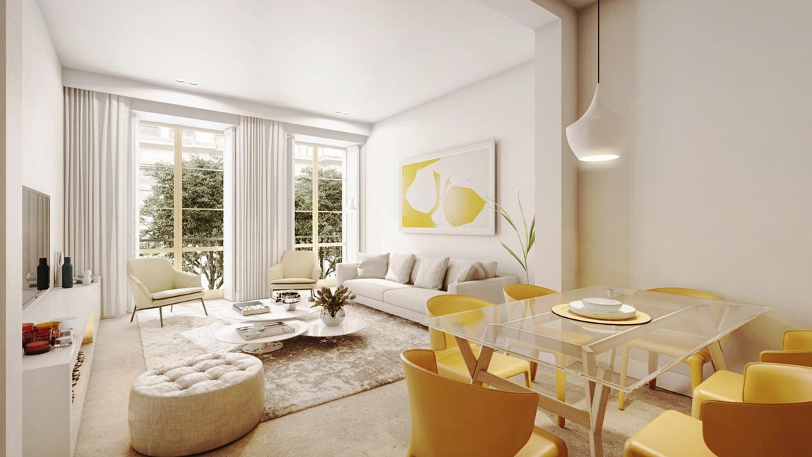 Universidad: 1.250.218 €. La promoción se aprecia en el bulevar como uno de los edificios históricos, es uno de los barrios aristocráticos de Madrid, hoy se puede catalogar la zona como "bohemio-chic". El ático dúplex tiene un enorme salón con dos balcones que dan a la calle principal. Desde el vestíbulo unas escaleras dan acceso al rincón más llamativo de la casa: una terraza con vistas a una de las principales arterias de la capital