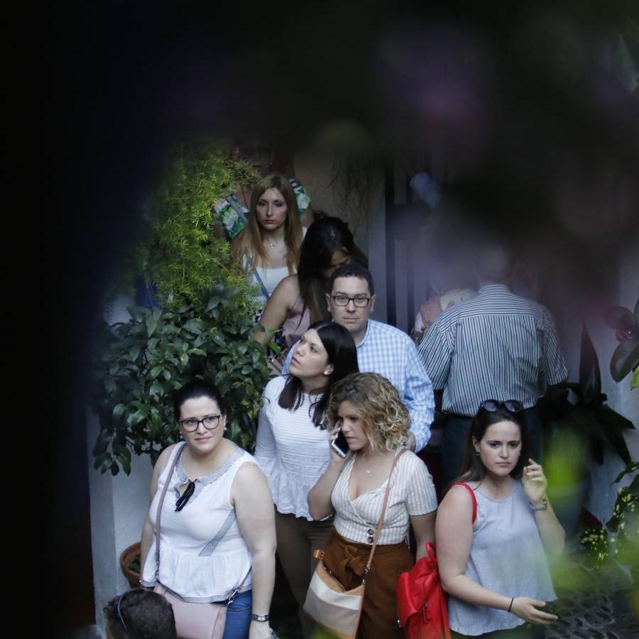 El ambiente para visitar los Patios de San Basilio en Córdoba, en imágenes