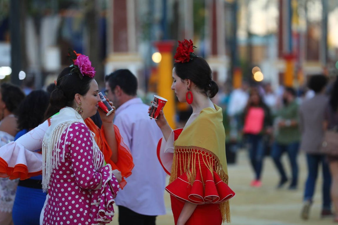 FOTOS: Alumbrado y primer día en la Feria de Jerez 2019