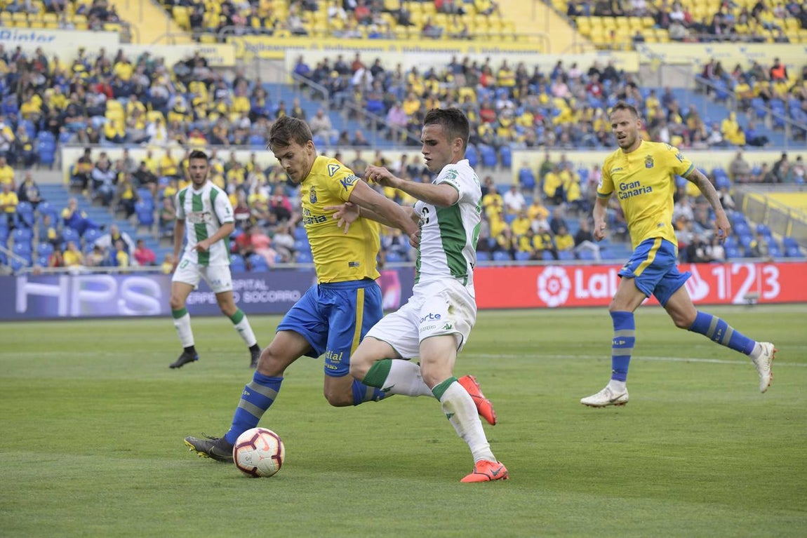 Las lágrimas por el descenso del Córdoba CF, en imágenes