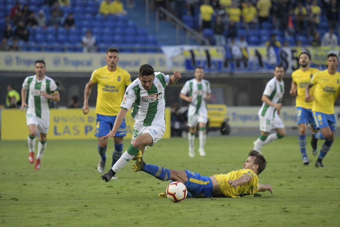 Las lágrimas por el descenso del Córdoba CF, en imágenes