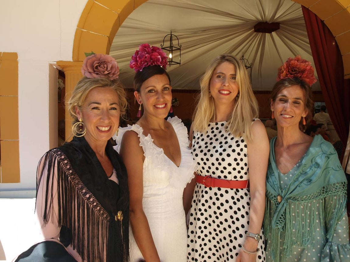 Rocío Bustos, Patricia Cintado, Leticia Galnares y Arancha Lorenzo