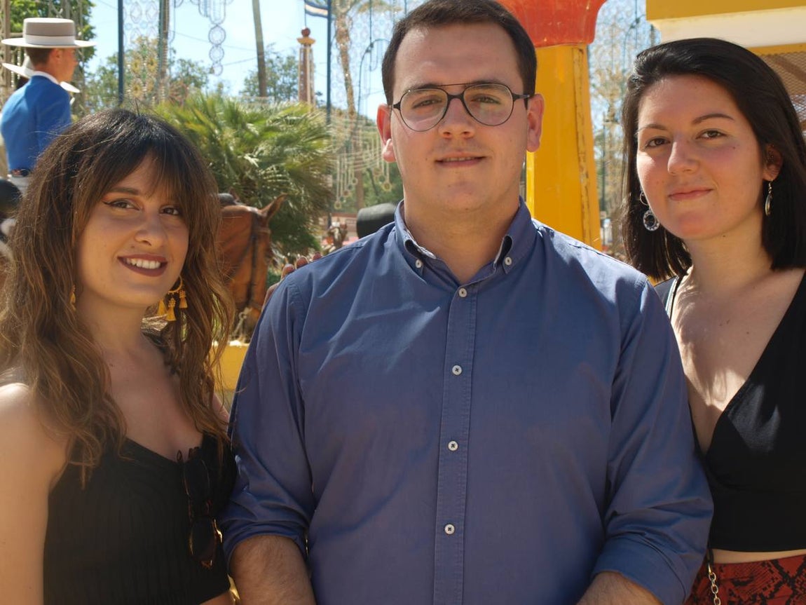 Cristina Calderón, Jaime Enríquez y Patricia Rosado