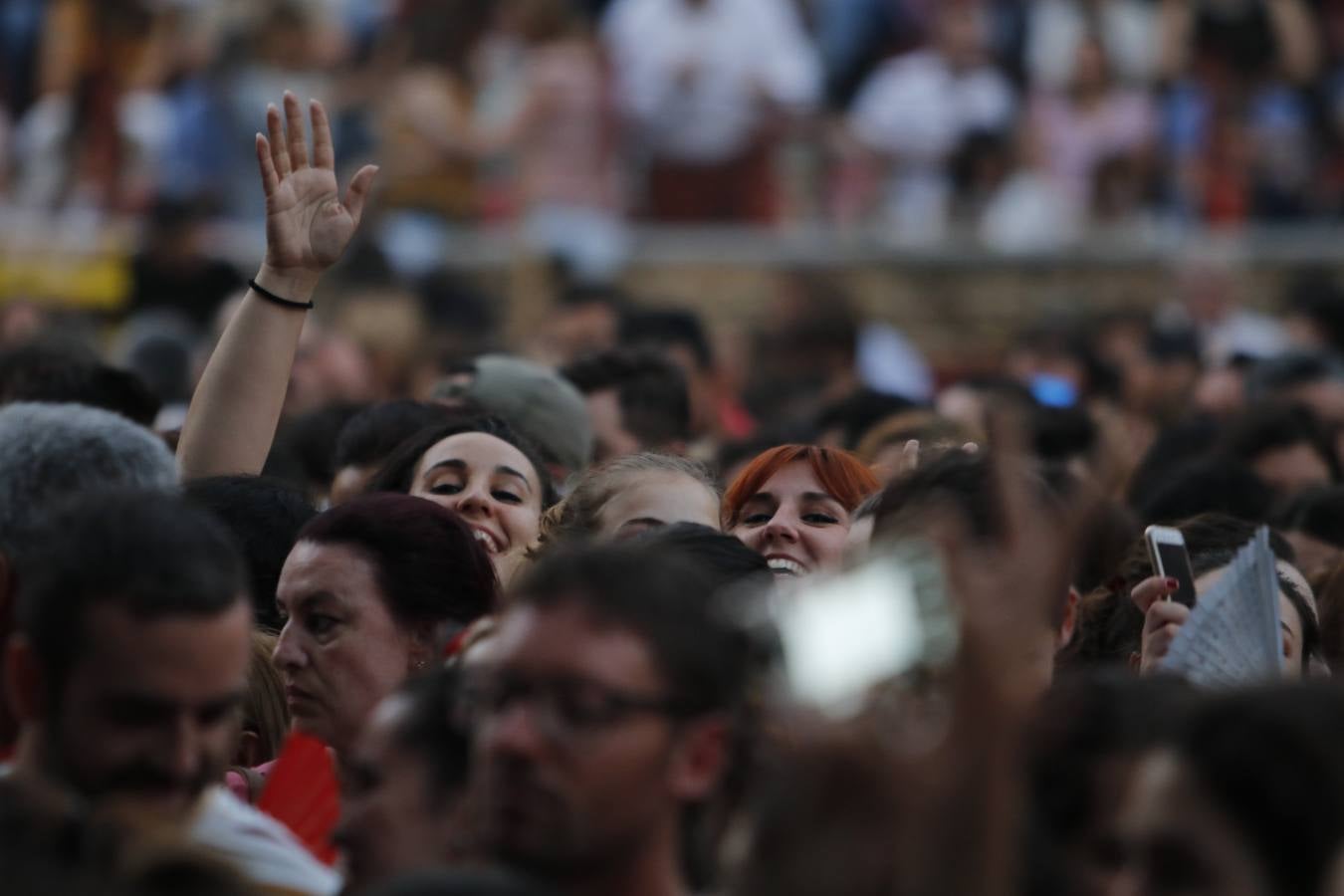 El concierto de Pablo Alborán en Córdoba, en imágenes