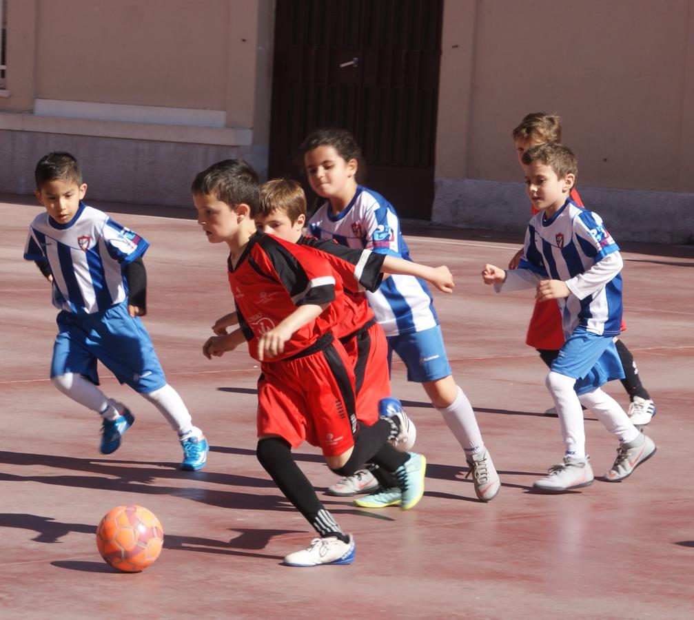 Las mejores imágenes del encuentro de futsal entre Ciudad de los muchachos y Sta. Fca. Javier Cabrini B